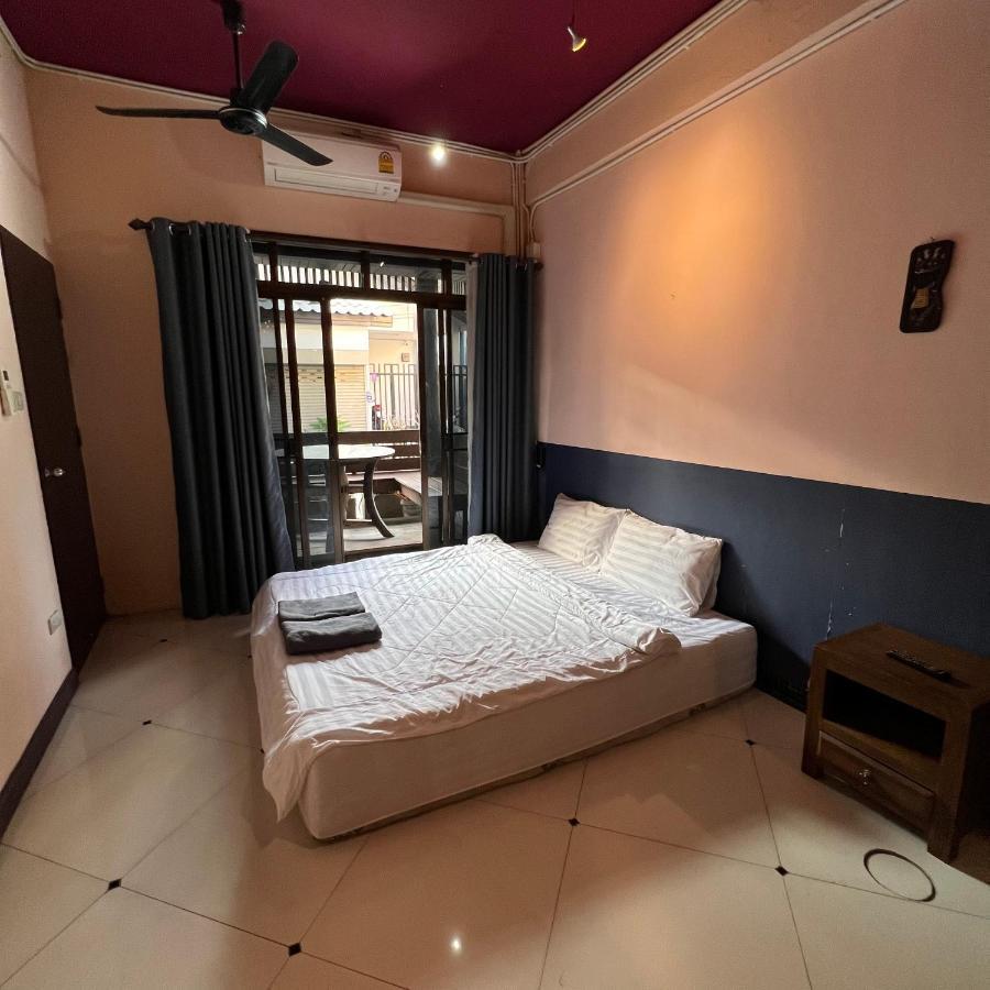 Madera House Chiang Mai Hotel Kültér fotó